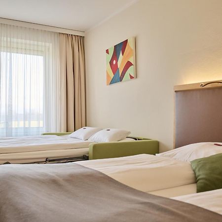 Momentum Hotel Anif Eksteriør bilde